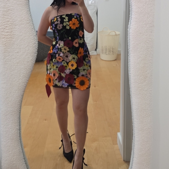 Dresses & Skirts - Strapless Floral Mini Dress in Black with Multicolor Blooms